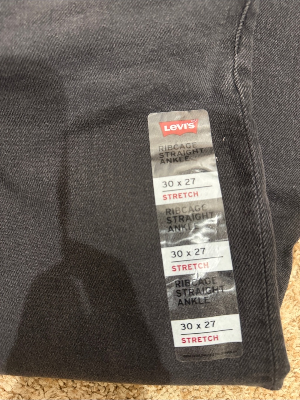 Levi's Black ribcage ankle jeans sz 30x27 - Picture 4 of 4